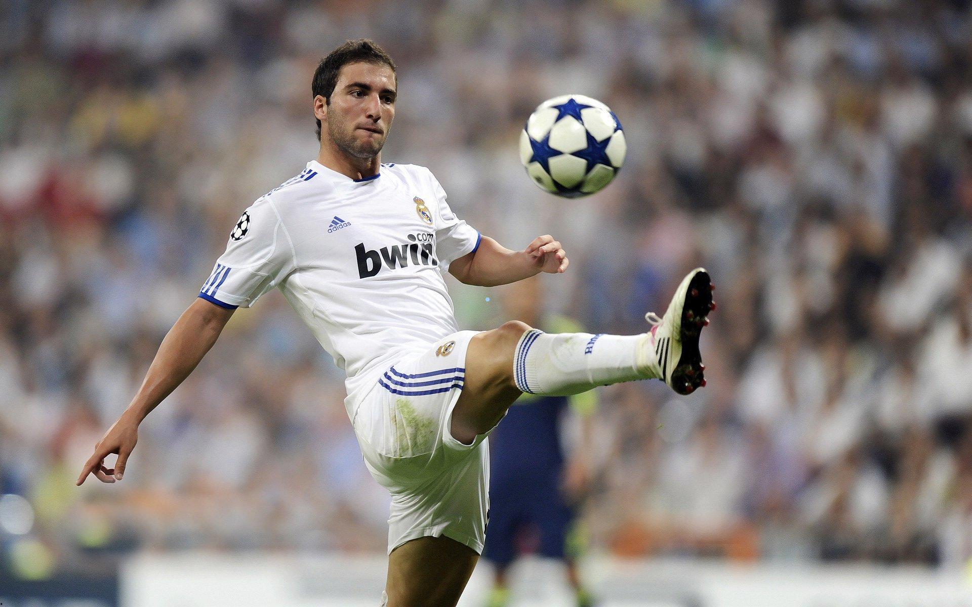 恩瓦内里租借马赛获记者证实，法甲迎来新星