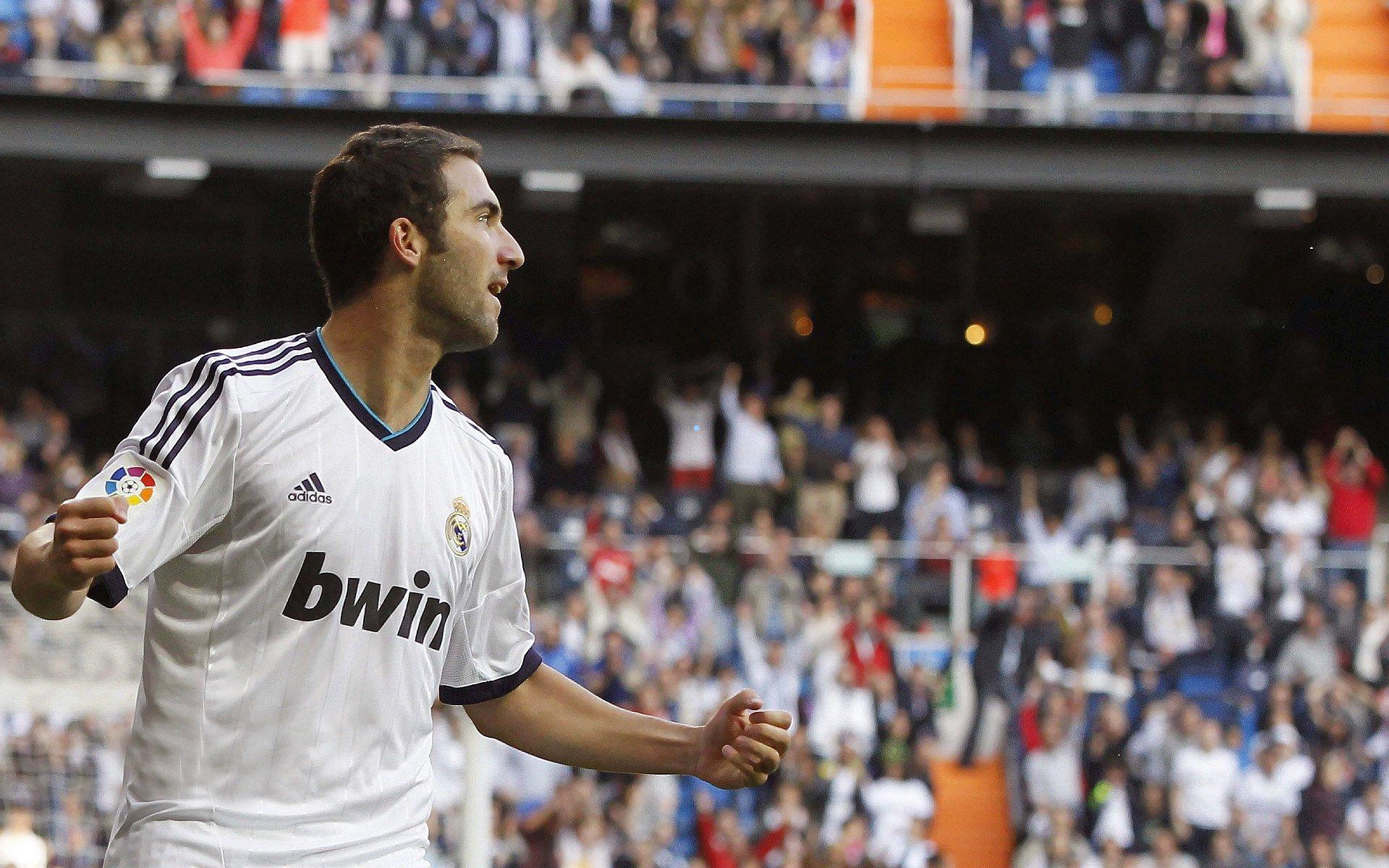 切尔西再揽天才新星，南美新锐中场即将加盟蓝军，开启新时代篇章